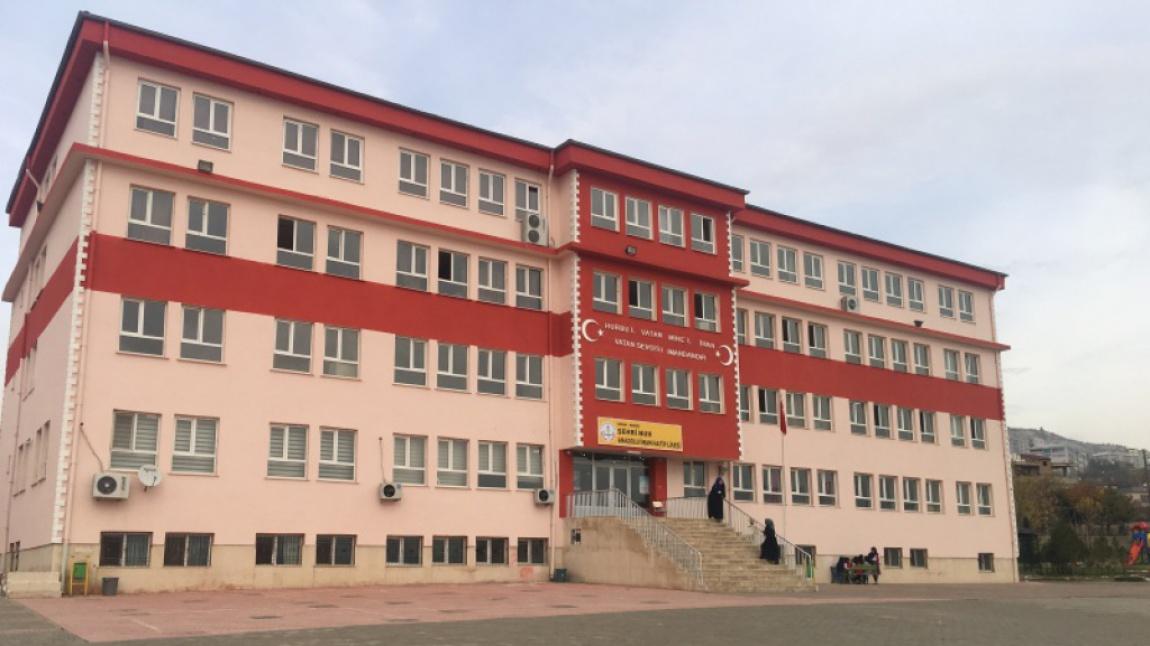 Şehri Nuh Anadolu İmam Hatip Lisesi Fotoğrafı